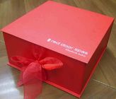 Najwyższej klasy kartonowe pudełko składane z czerwonym kwadratem do pakowania prezentów