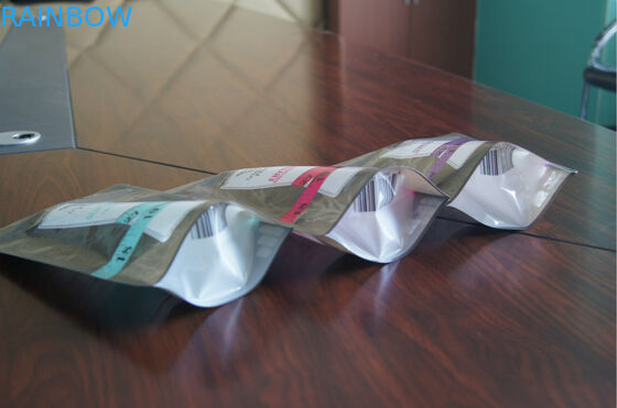 Niestandardowe zaprojektowane plastikowe karmy dla zwierząt Doypack do pakowania żywności z Ziplock