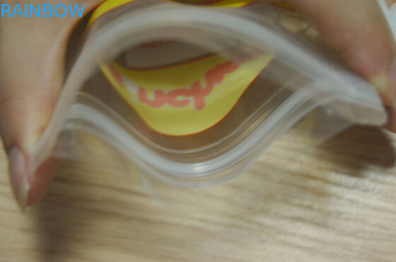 Opakowanie wielokrotnego użytku z wodoodpornym wylewem Opakowanie Stand Up Ziplock Pokrowiec na pokarm dla niemowląt z wylewką