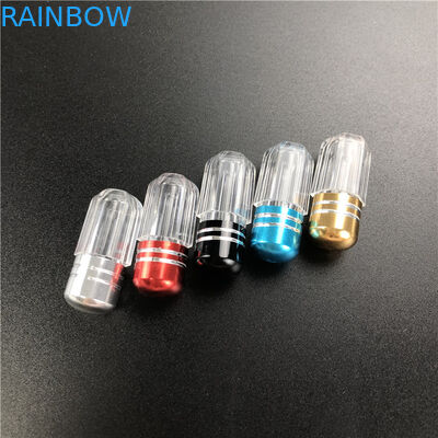 Plastikowy pojemnik z metalowym wyciągiem do tabletek męskich.