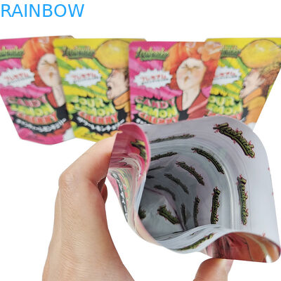 Zastosowane kolorowe opakowania z ziołowymi kadzidłami z dziecięcymi torebkami