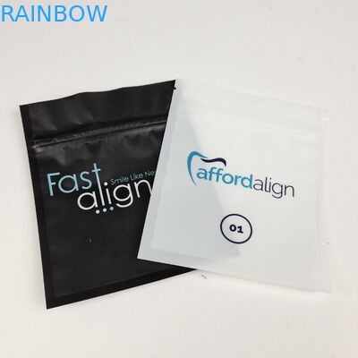 Sprzęt do pielęgnacji zębów z trzema stronami