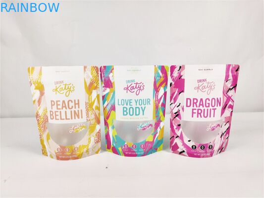 Wyposażone na wyprzedaż torebki z białym uchwytem