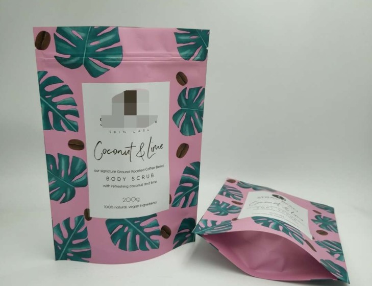 Folia aluminiowa o różnym rozmiarze do samodzielnego montażu z materiałem MOPP / VMPET / PE