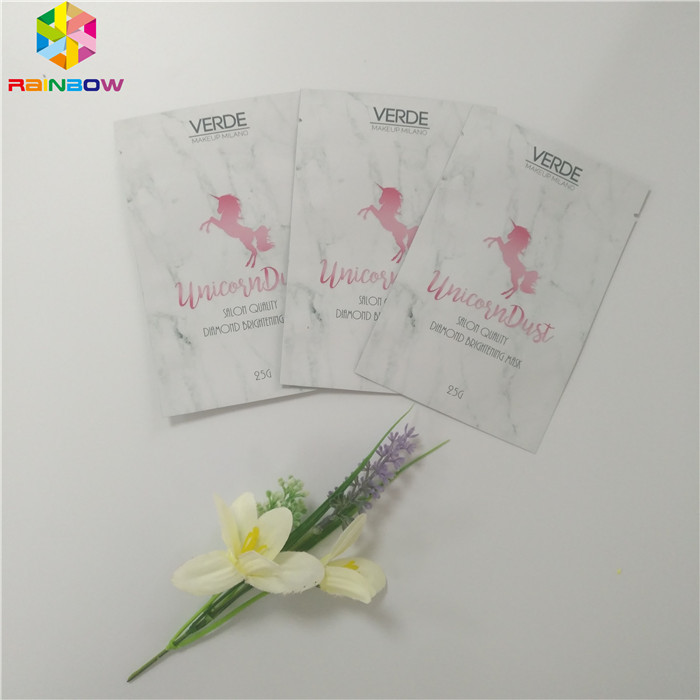 Maska kosmetyczna Torba kosmetyczna Opakowanie z folii aluminiowej Błyszczące wykończenie powierzchni z nadrukiem