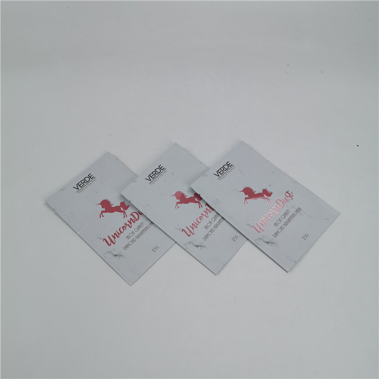 Niestandardowa stojąca torebka z folii aluminiowej, trójstronnie uszczelniona torba na saszetkę z nasionami żywności