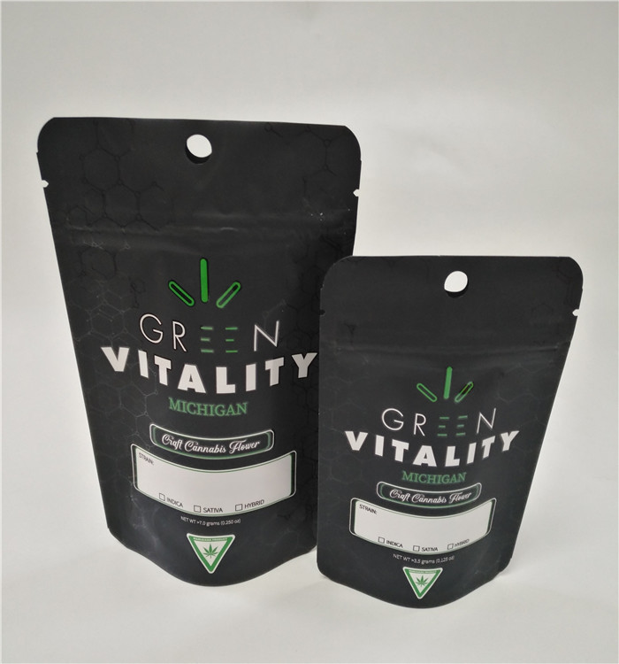 Dostosowana do żywności, laminowana folia z nadrukiem, wielokrotnego zamykania, mylar ziplock doypack CBD cukierki stojące