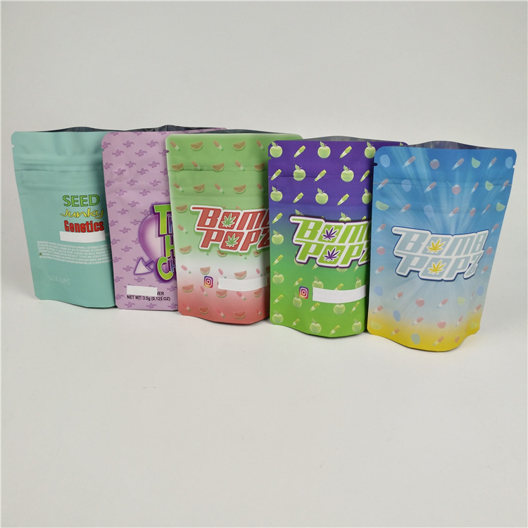 PMS Odporne na zapach torby mylarowe z chwastów Foliowe laminowane torby z zamkiem błyskawicznym CBD