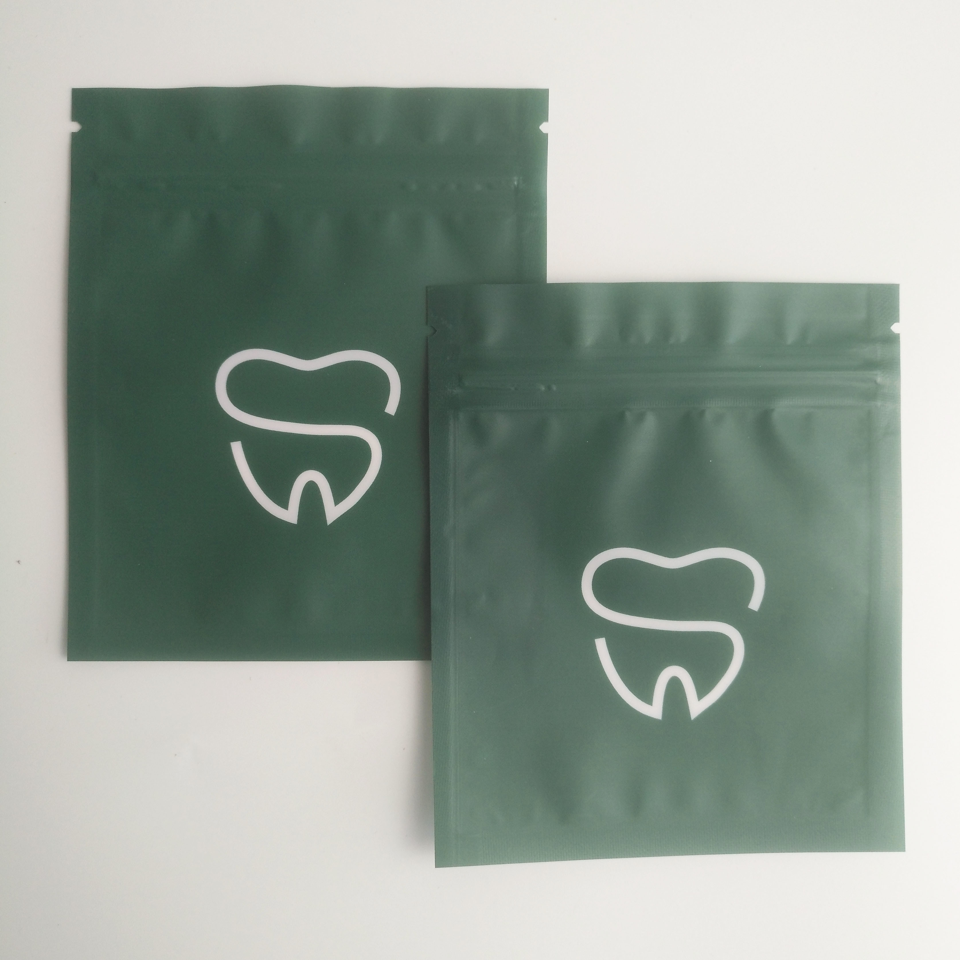 120mic MOPP PE Mylar Matowe torby do pakowania Cmyk z jedną stroną