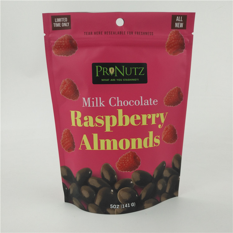 VMPET CMYK Jadalne plastikowe woreczki Zgrzewane na gorąco Czekoladowe Orzechy Chips 1.2C